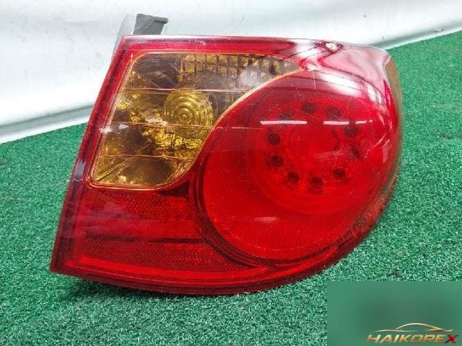 Hyundai Avante 2007 — задний комбинированный фонарь (правый)