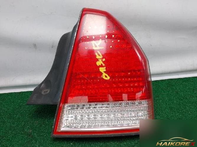 Hyundai Equus 2002 — фонарь задний правый (комбинированный) 220-16106 1