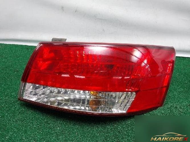 Hyundai Sonata 2007 — фонарь задний комбинированный правый (92402-3K0)
