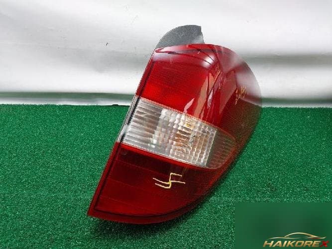 KG Mobility Rodius 2005 — фонарь задний комбинированный правый (пассажирский) 83602-21 1
