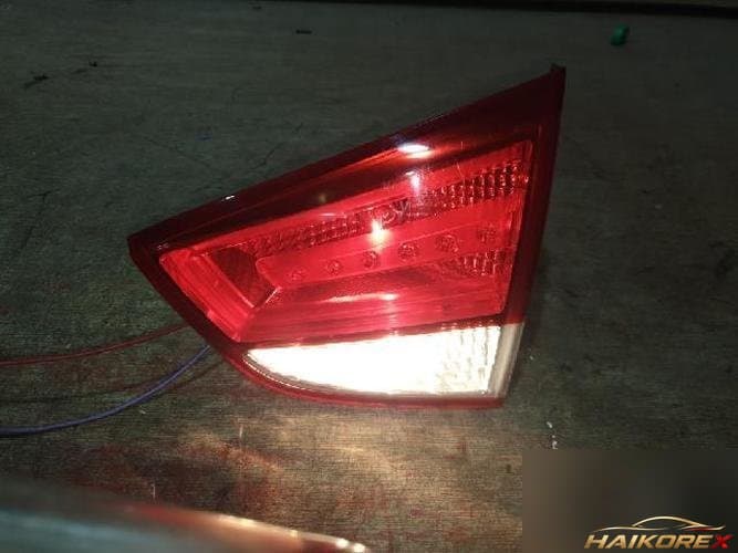 Hyundai Tucson 2011 — фонарь задний правый внутренний 92406-2S000