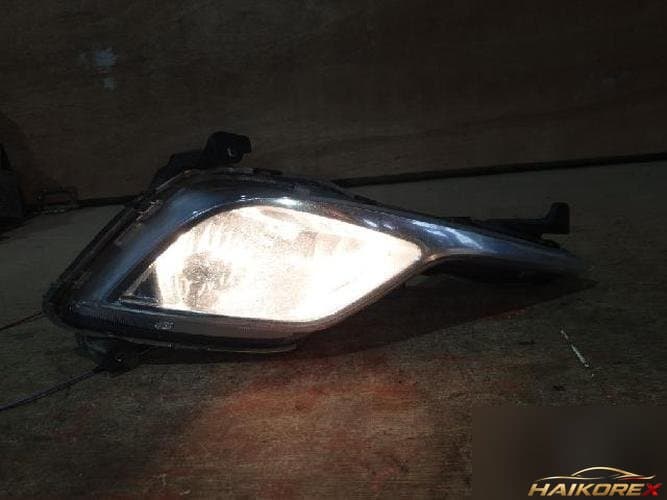 Hyundai Sonata 2013 — противотуманная фара правая 92202-3S210