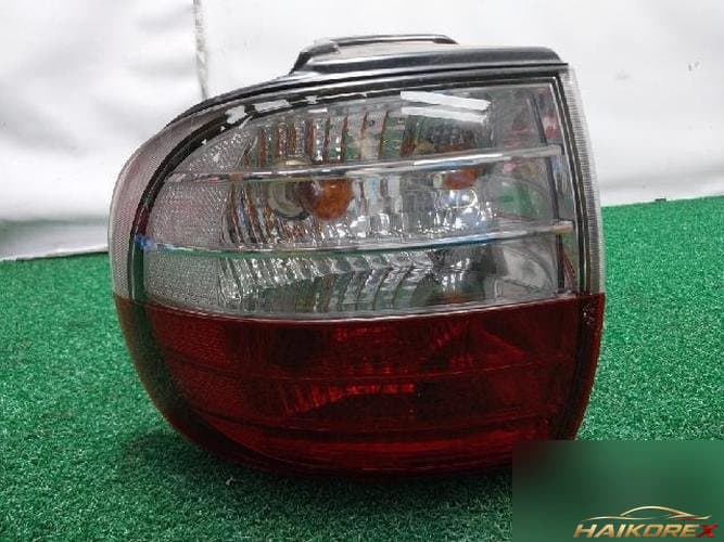 Hyundai Grandstarex 2006 — комбинированный фонарь задний левый (водительский) 924014A600