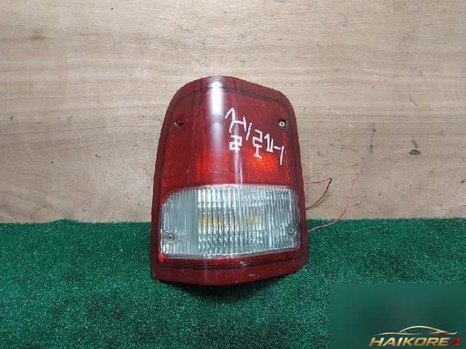 Hyundai Galloper 1996 — комбинированный фонарь задний левый (водительский)