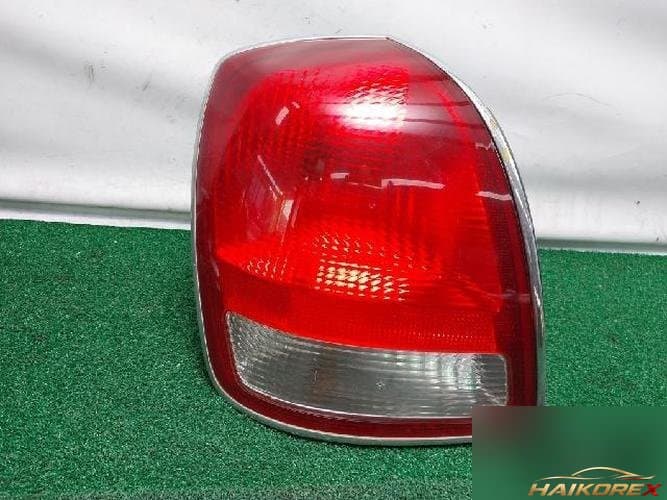 Hyundai Grandeur 2000 — фонарь задний в сборе левый (водительский)