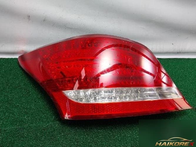 Hyundai Equus 2012 — комбинированный фонарь задний левый (водительский) 92401-3N0