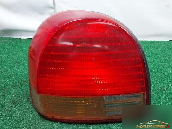 Hyundai Sonata 1999 — фонарь задний левый (водительский) 92401-380