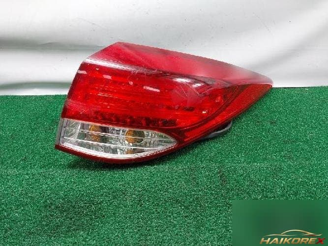 Hyundai i40 2012 — фонарь комбинированный задний правый (пассажирский)