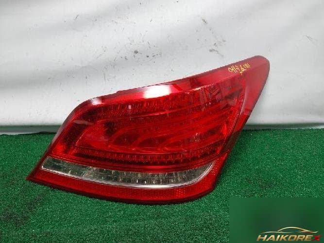 Hyundai Equus 2013 — комбинированный фонарь задний правый (пассажирский)