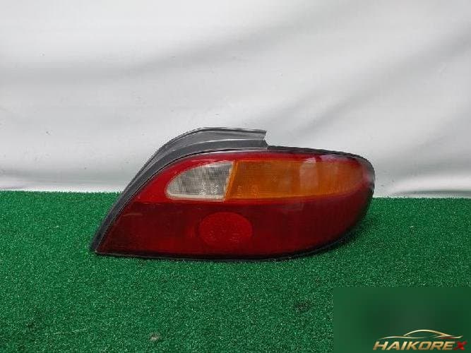 Hyundai Avante 1998 — комбинированный фонарь задний правый