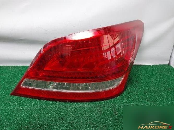 Hyundai Equus 2011 — комбинированный фонарь задний правый