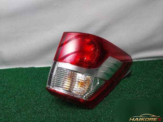 KG Mobility Korando 2015 — фонарь задний правый (комбинированный) 83602 21500