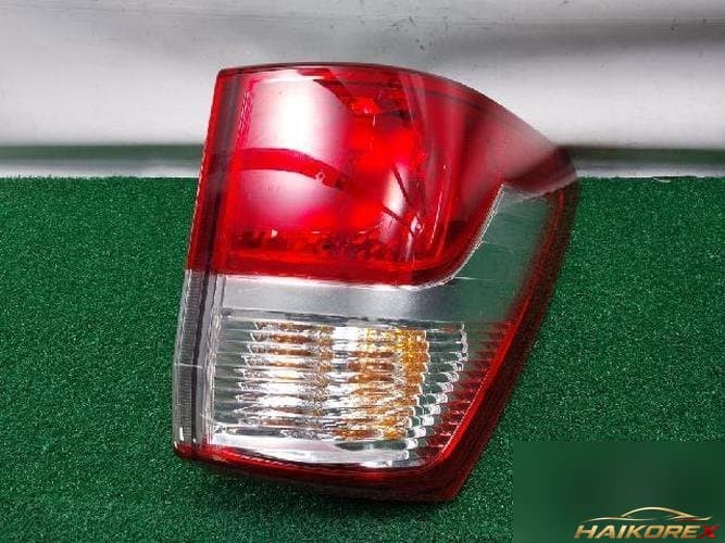 KG Mobility Korando 2015 — комбинированный фонарь задний правый 83602-21500