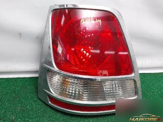 Kia Sorento 2002 — фонарь задний левый в сборе