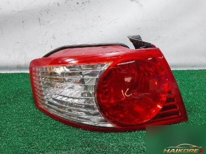 Kia Opirus 2004 — комбинированный фонарь задний левый 2
