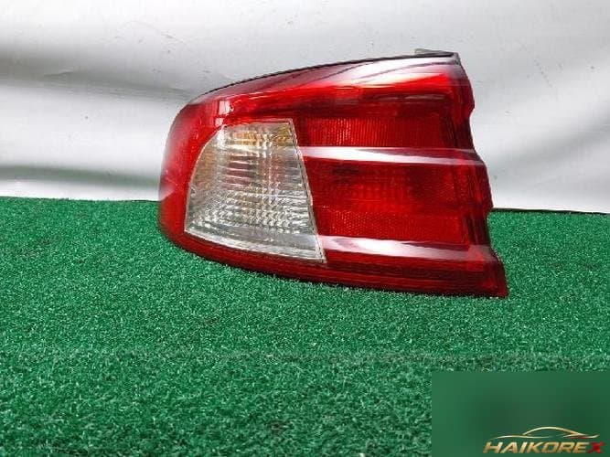 Kia Optima 2001 — задний комбинированный фонарь левый