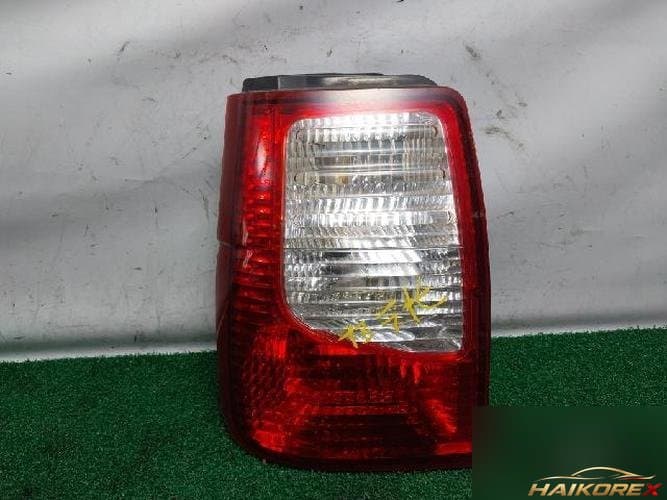 Kia Carsta 2001 — фонарь задний комбинированный (габариты + стоп) левый