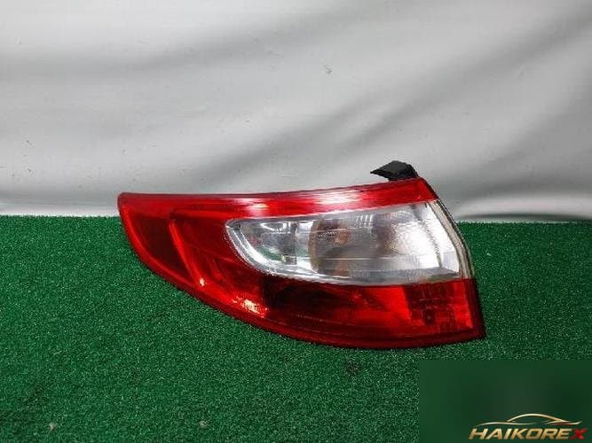 Renault SM3 2011 — фонарь комбинированный задний левый 265550016R