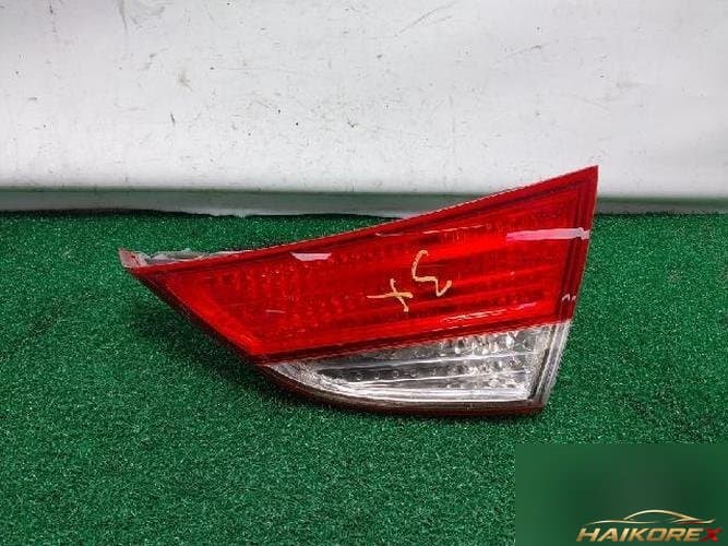 Hyundai Avante 2012 — белый фонарь багажника 92404-3X0 2