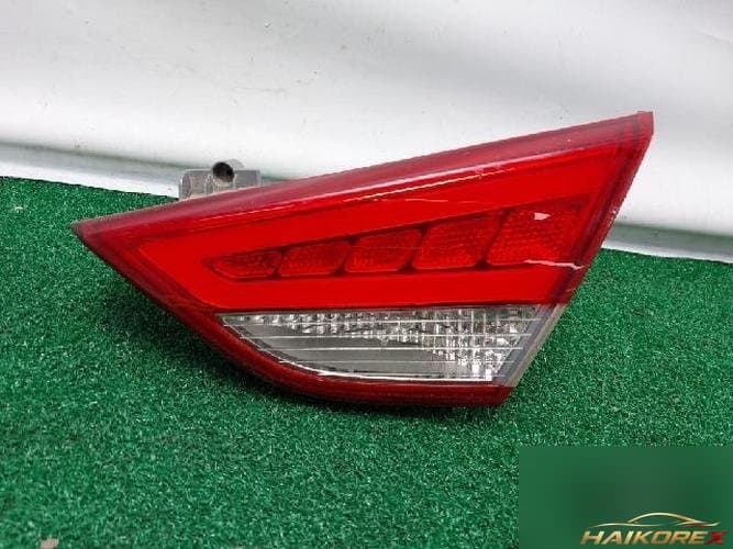 Hyundai Sonata 2012 — подсветка багажника белая 92404-3S3