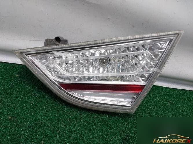 Hyundai Sonata 2014 — фонарь багажника белый 92404-4R0