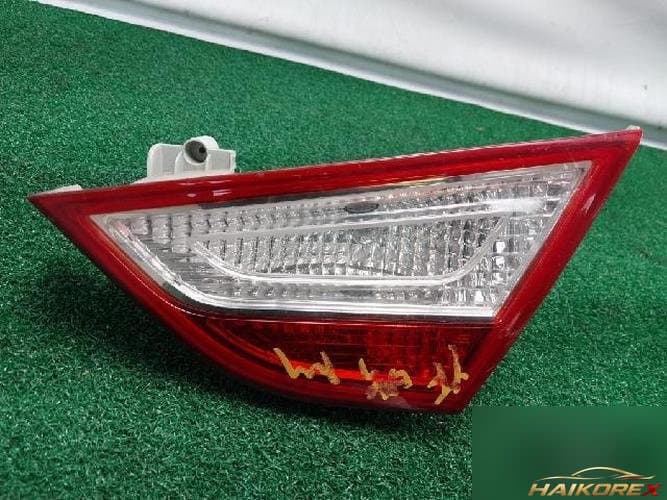 Hyundai Sonata 2011 — фонарь-подсветка багажника белый