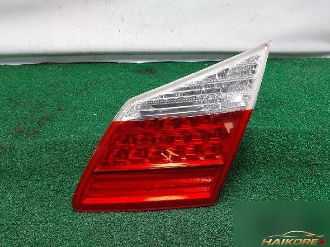 Hyundai Genesis 2011 — фонарь багажника белый 3
