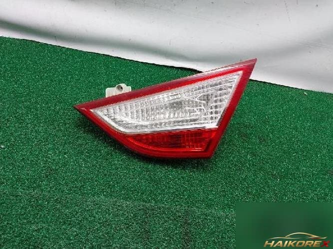 Hyundai Sonata 2010 — фонарь в крышку багажника, 1 шт