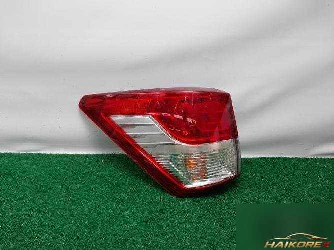 KG Mobility Korando 2015 — комбинированный задний фонарь левый