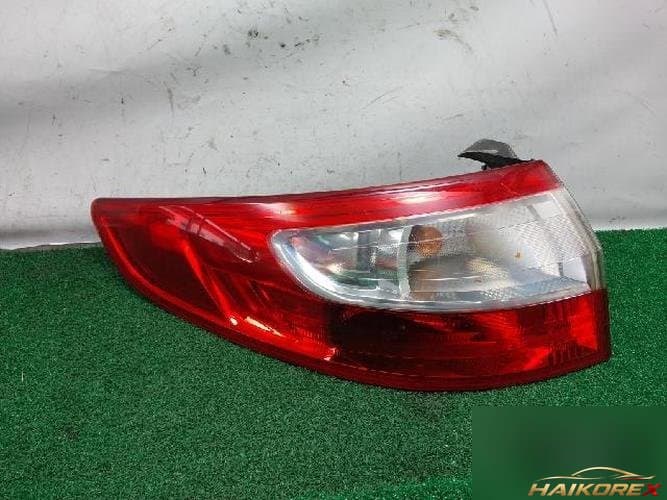 Renault SM3 2010 — комбинированный фонарь задний левый