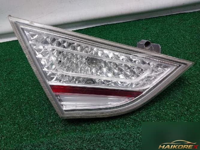 Hyundai Sonata 2012 — накладка задней двери левая 92403-4R0