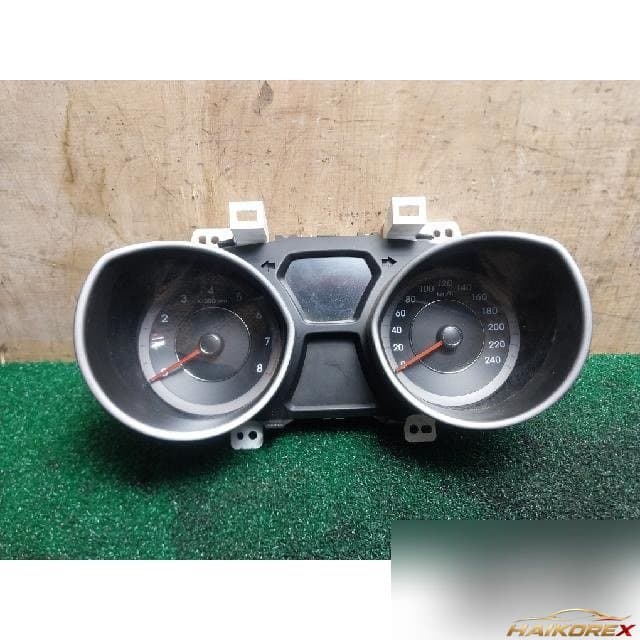 Hyundai Avante MD 2011 — панель приборов 940033X020