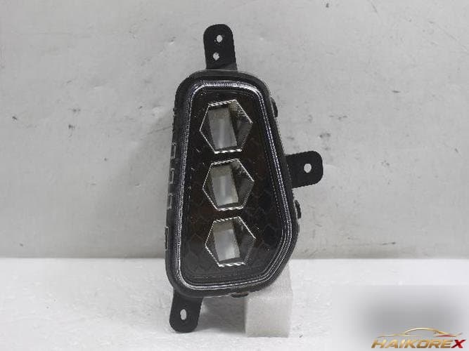 Lancia прочее 2021 - противотуманная фара правая (пассажирская) A32-4116200-110 1
