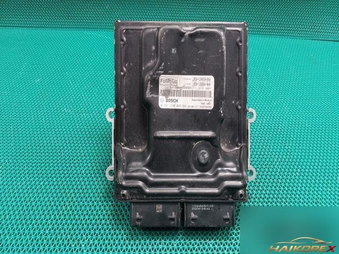 Ford Explorer 2020 — блок управления двигателем ECU LB5A12A650BNB