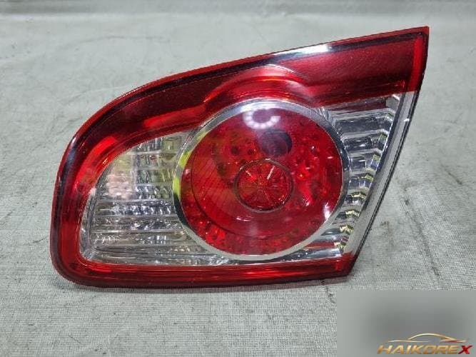 Hyundai Santa Fe 2010 — фонарь подсветки багажника правый