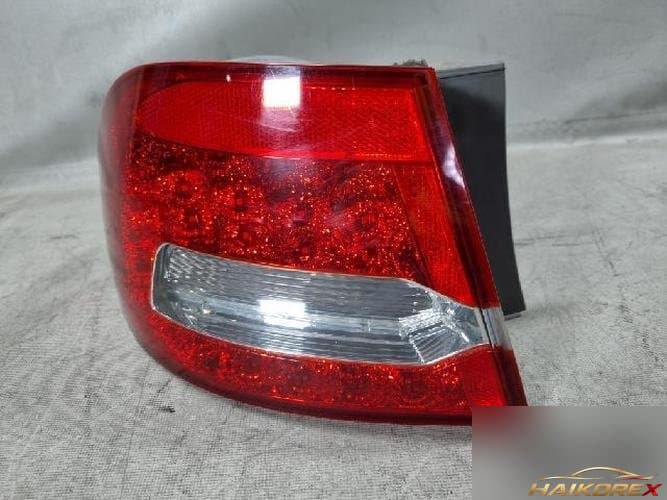 Kia Roche 2009 — комбинированный задний фонарь левый (водительский) 924012G6 2