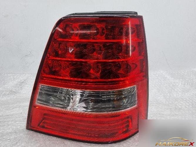 Kia Sorento 2007 — фонарь задний правый (комбинированный) 924-3E5