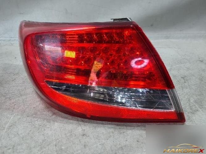 Hyundai Grandeur 2010 — фонарь задний комбинированный левый (водительский)