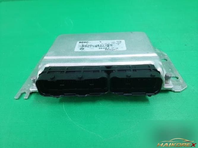Hyundai Santa Fe 2004 — блок управления двигателем ECU 3910327930
