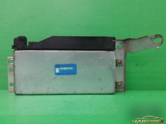 Renault SM5 1998 — блок ABS 3915051001