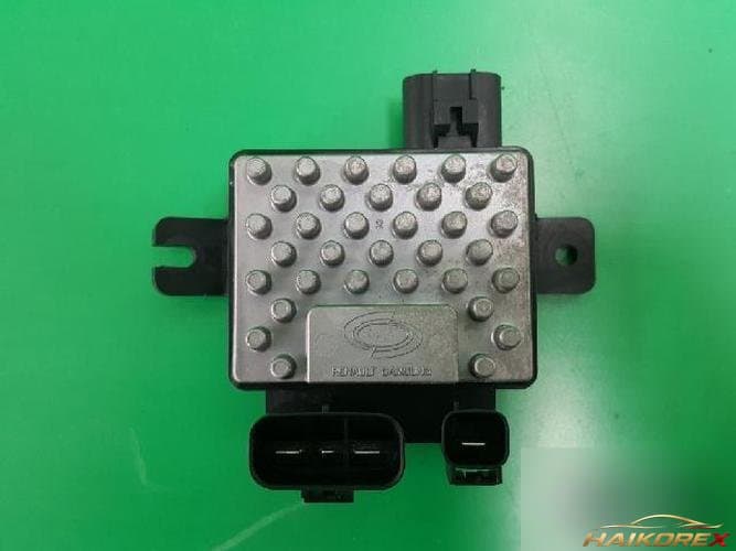 Renault SM5 2005 ETACS/BCM 52796 52030