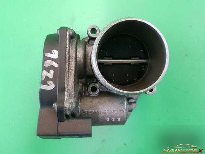 Audi A4 2009 — дроссельная заслонка 06F 133 062 J 13