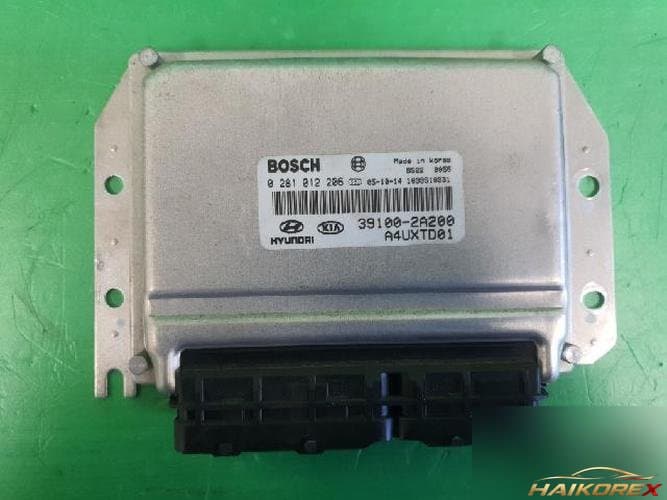 Hyundai Avante 2006 — блок управления двигателем ECU 39100-2A200