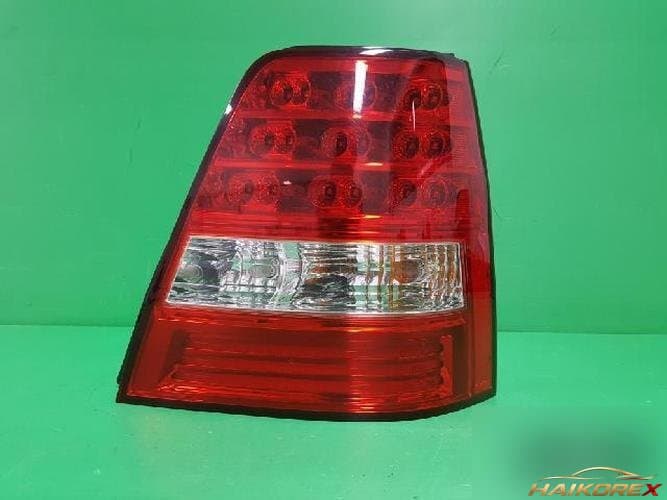 Kia Sorento 2007 — комбинированный фонарь задний правый (пассажирский) 92402 3E500 10