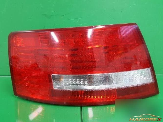 Audi A6 2007 — задний фонарь левый (комбинированный) 45945095F