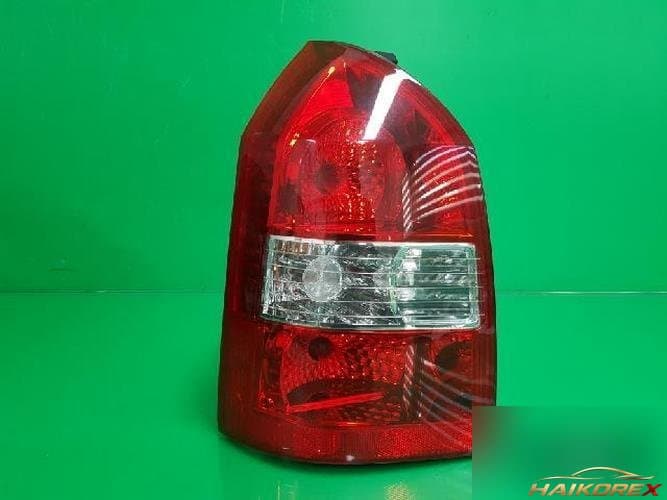 Hyundai Tucson 2008 — комбинированный фонарь задний левый (со стороны водителя) 92401 2E100 2