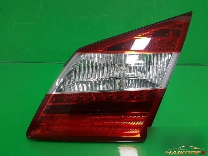 Hyundai Genesis 2013 — подсветка багажника 924043M200