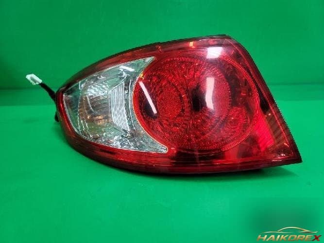 Hyundai Santa Fe 2008 — комбинированный фонарь задний левый (водительский) 92401 2B000 7