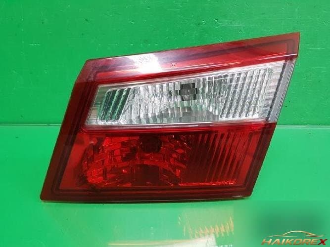 Renault SM5 2010 — задняя крышка (багажник) 265500030R