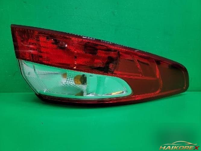 Renault SM3 2011 — комбинированный фонарь задний левый 265550016R